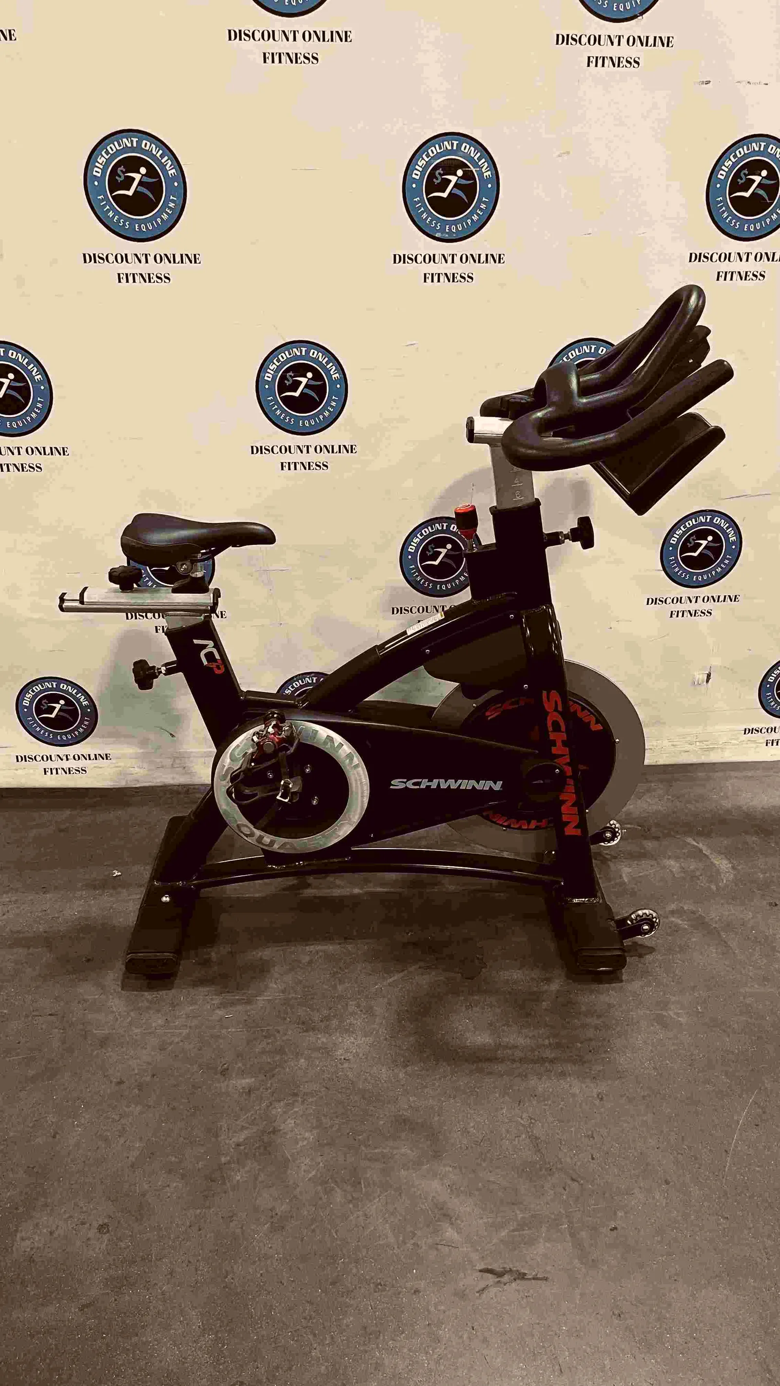 Schwinn AC Power Indoor Cycle w/Echelon2 Console - U — photo 3