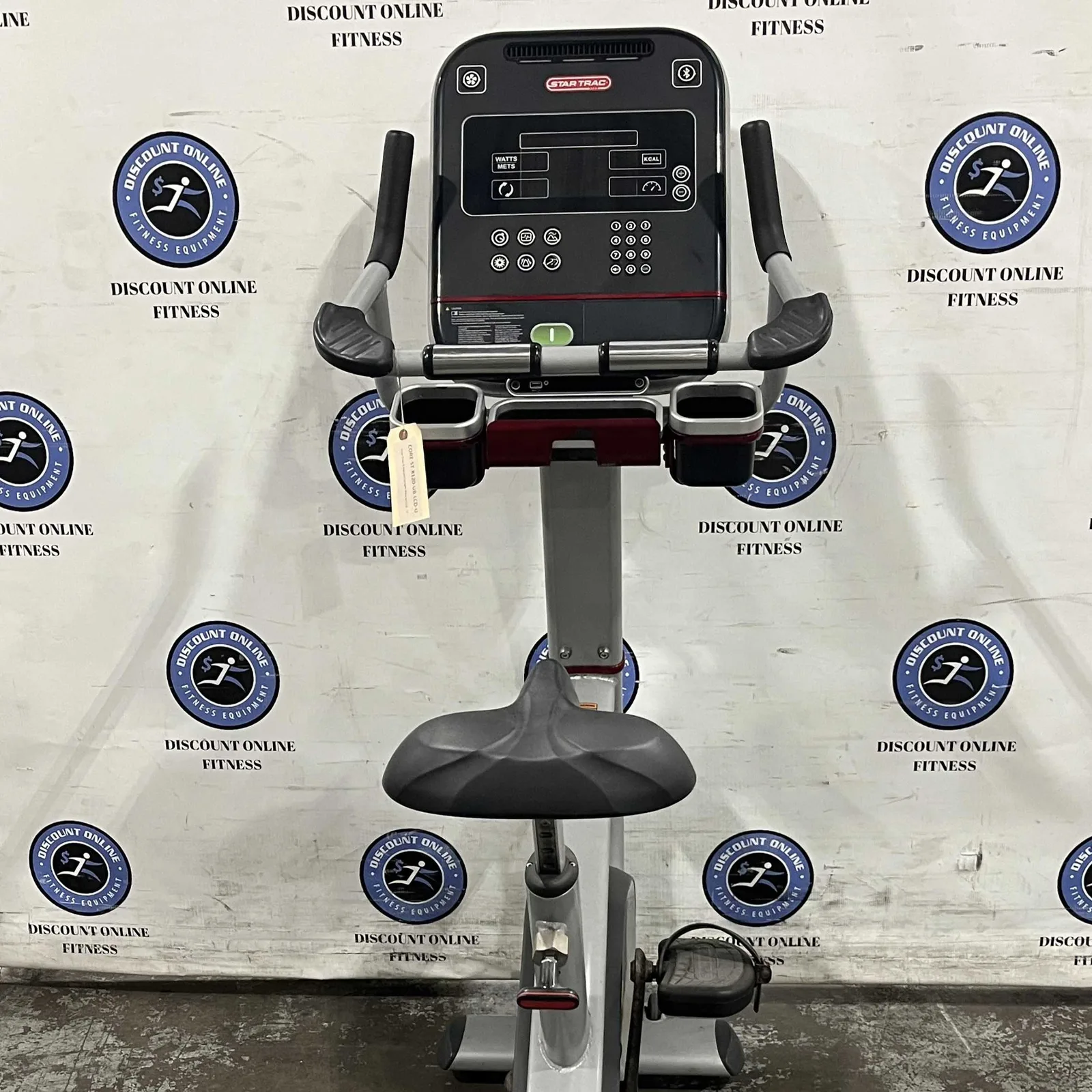 Star Trac 8 Series Upright Bike w/LCD - U