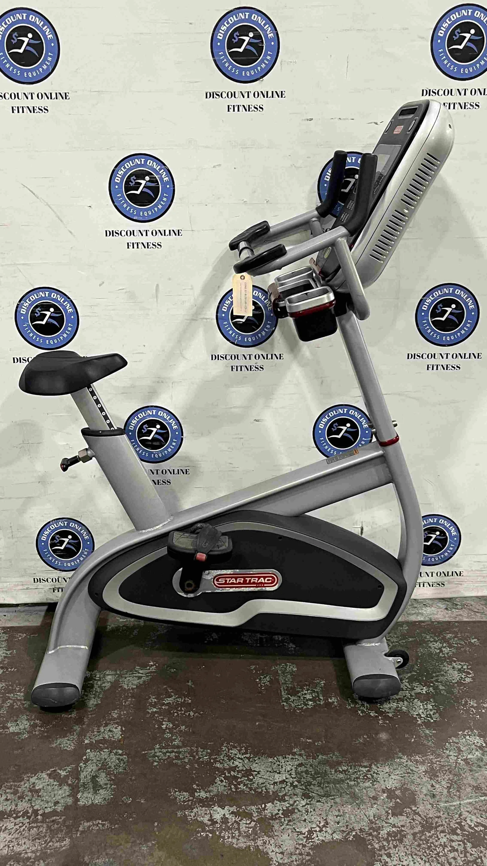 Star Trac 8 Series Upright Bike w/LCD - U — photo 4