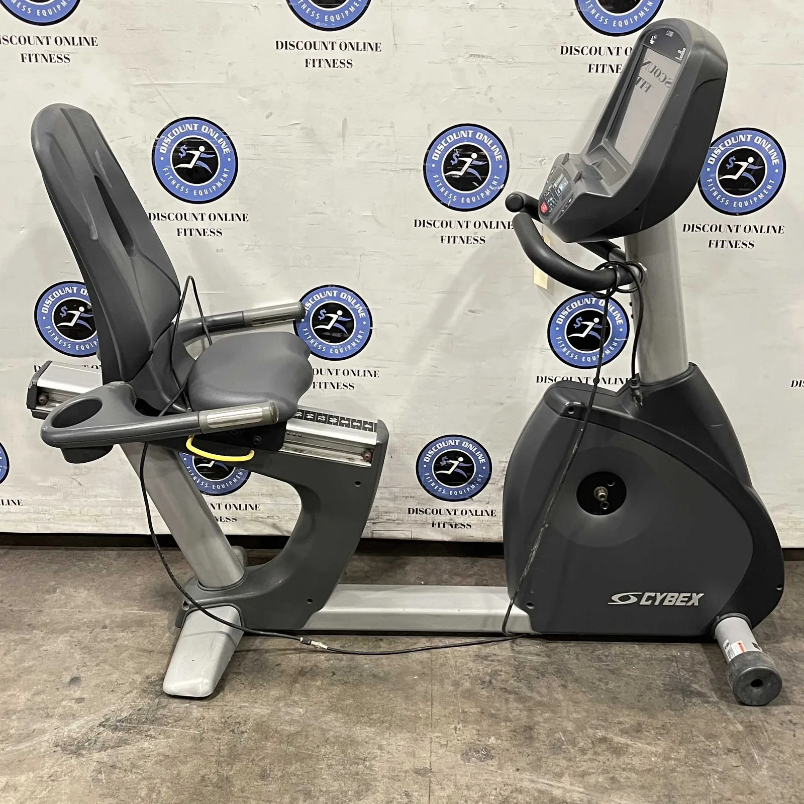 Cybex 525R Recumbent Bike - U