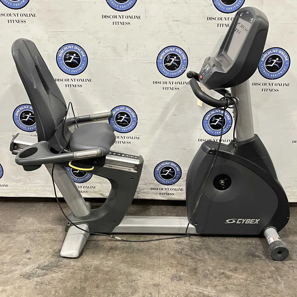 Cybex 525R Recumbent Bike - U