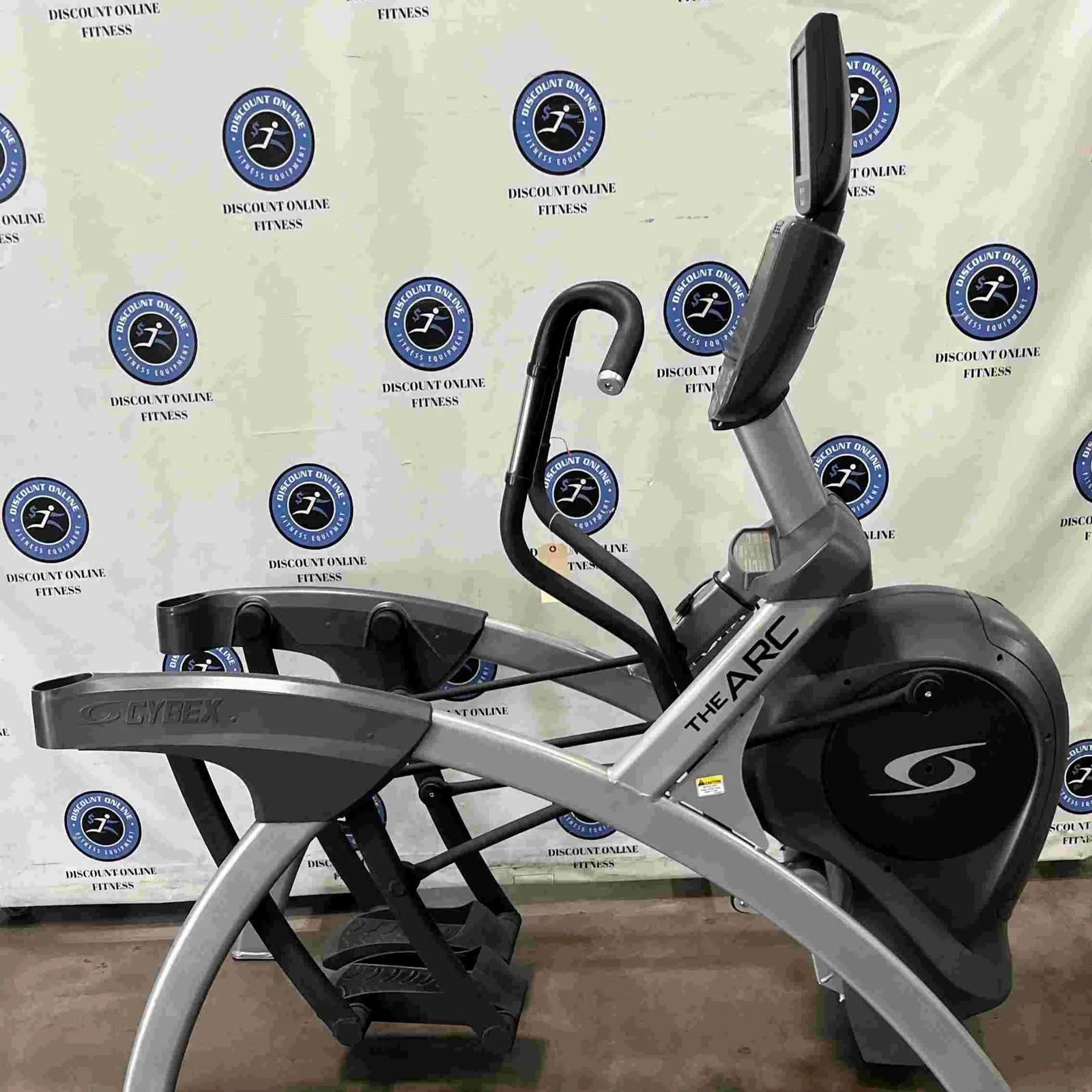 Cybex 750AT Total Body Arc Trainer - U