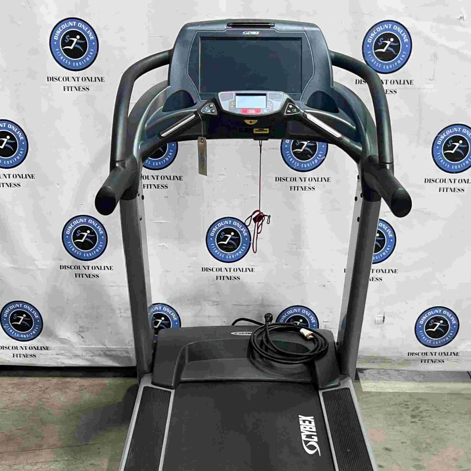 Cybex 770T Treadmill w/E3 Console - U