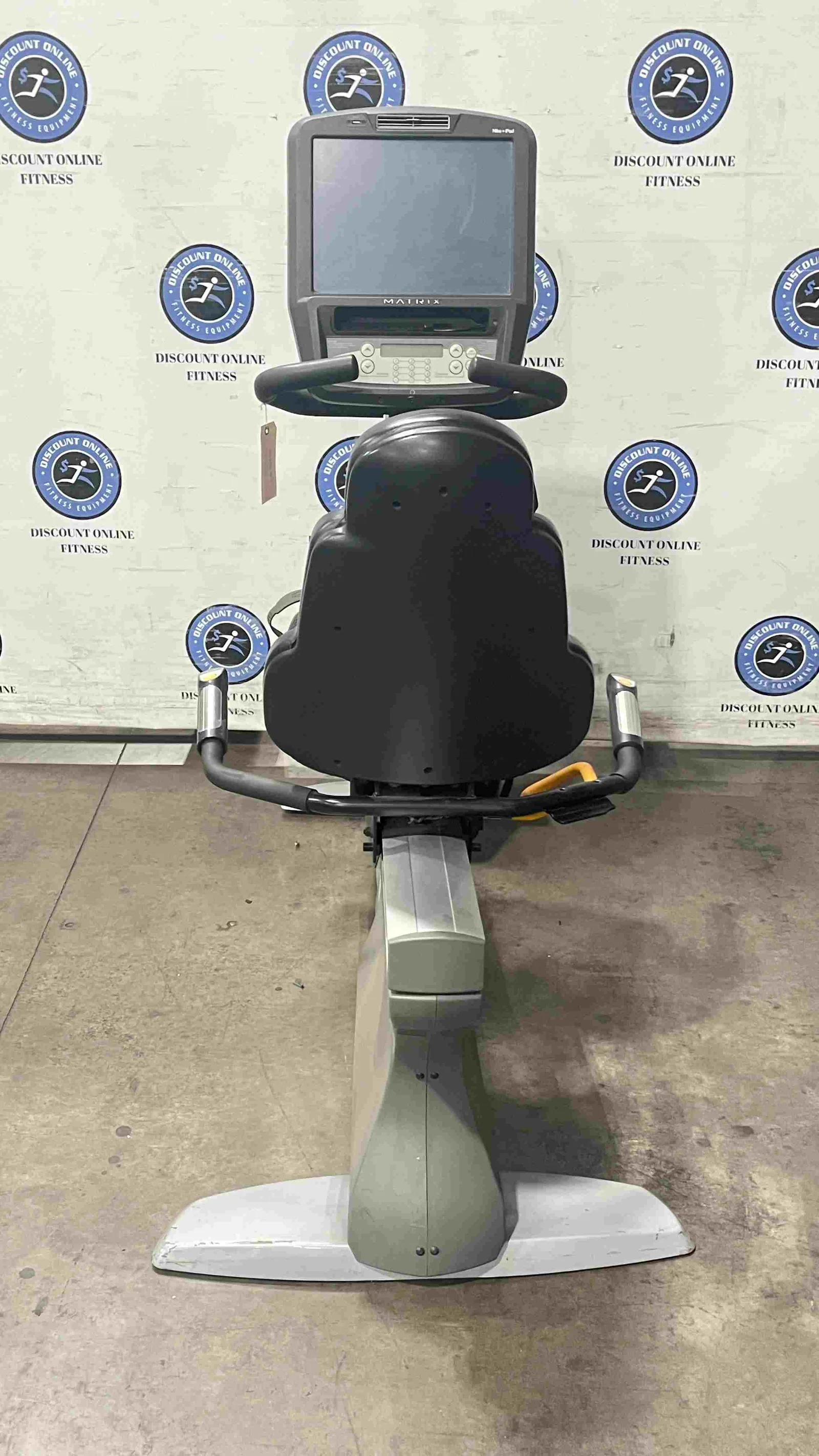Matrix R7Xe Recumbent Bike - U — photo 2