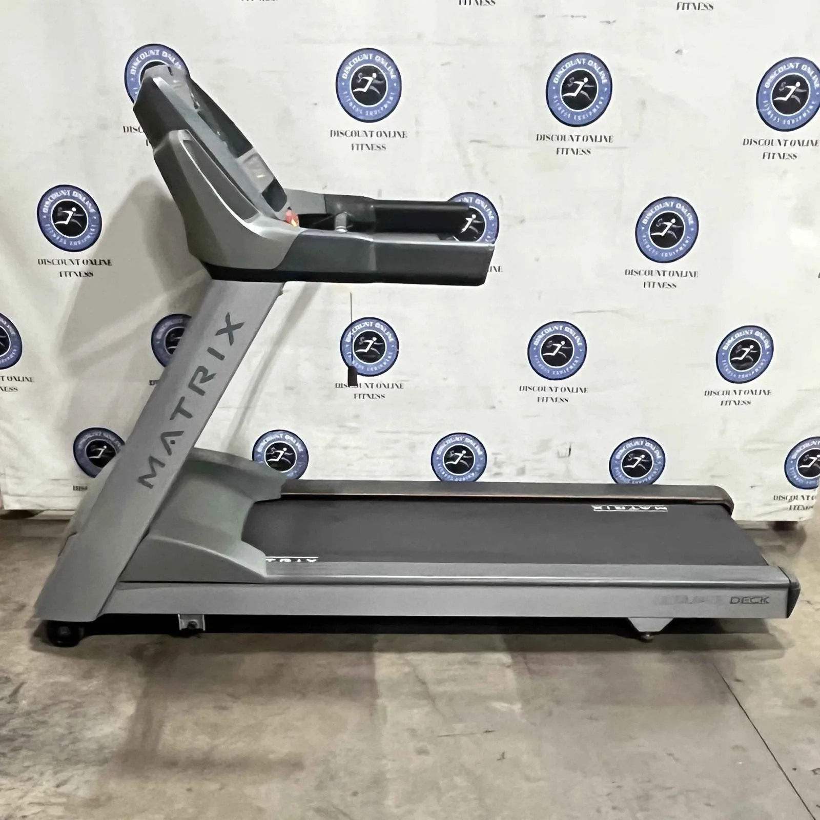 Matrix T1X Treadmill - U — photo 2