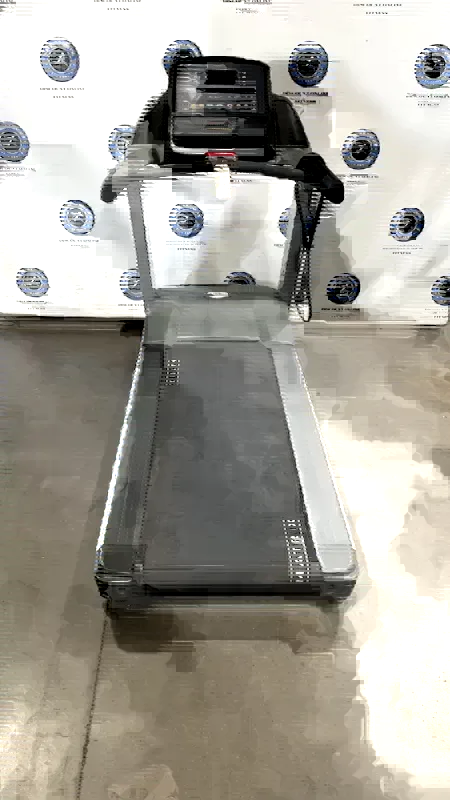 Matrix T3XE Treadmill - U — photo 2
