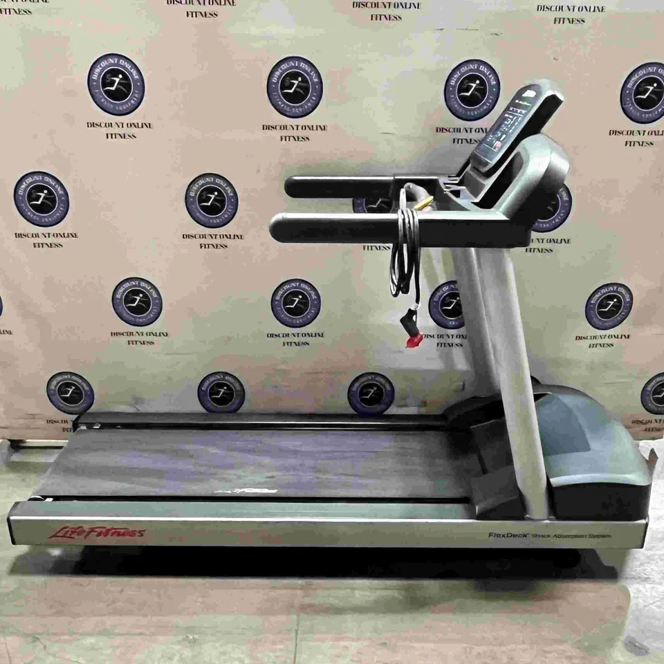 Life Fitness OST Activate Treadmill - U
