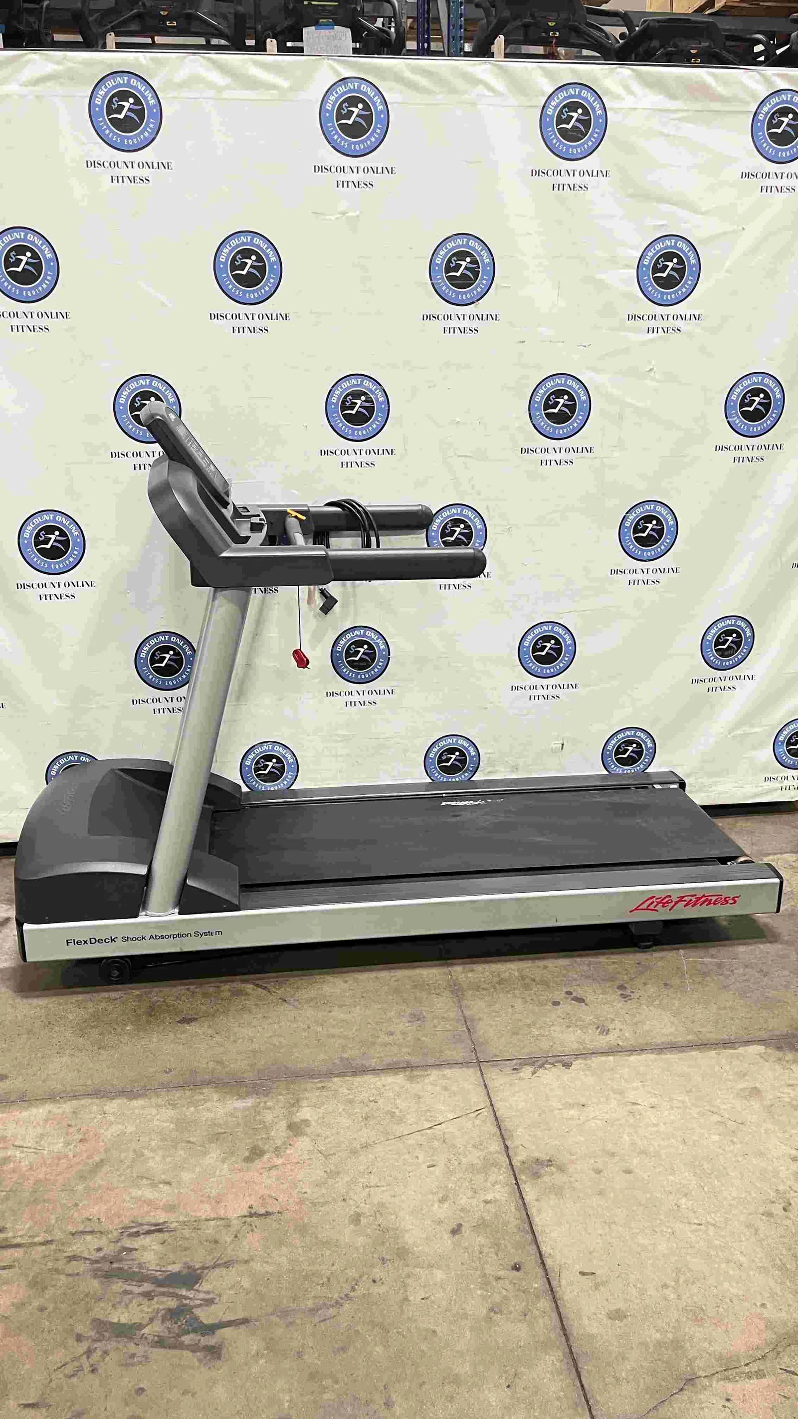Life Fitness OST Activate Treadmill - U — photo 4