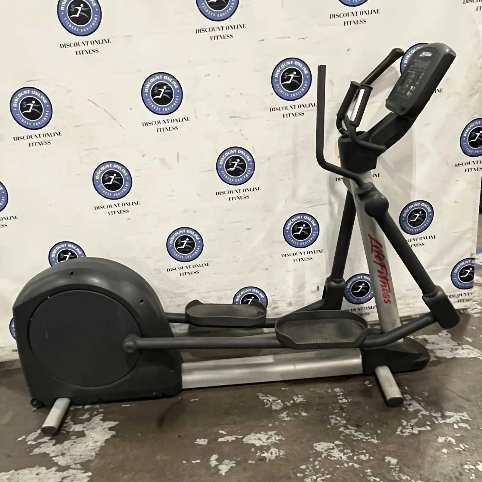 Life Fitness OSX Activate Total Body Cross Trainer - U — photo 3
