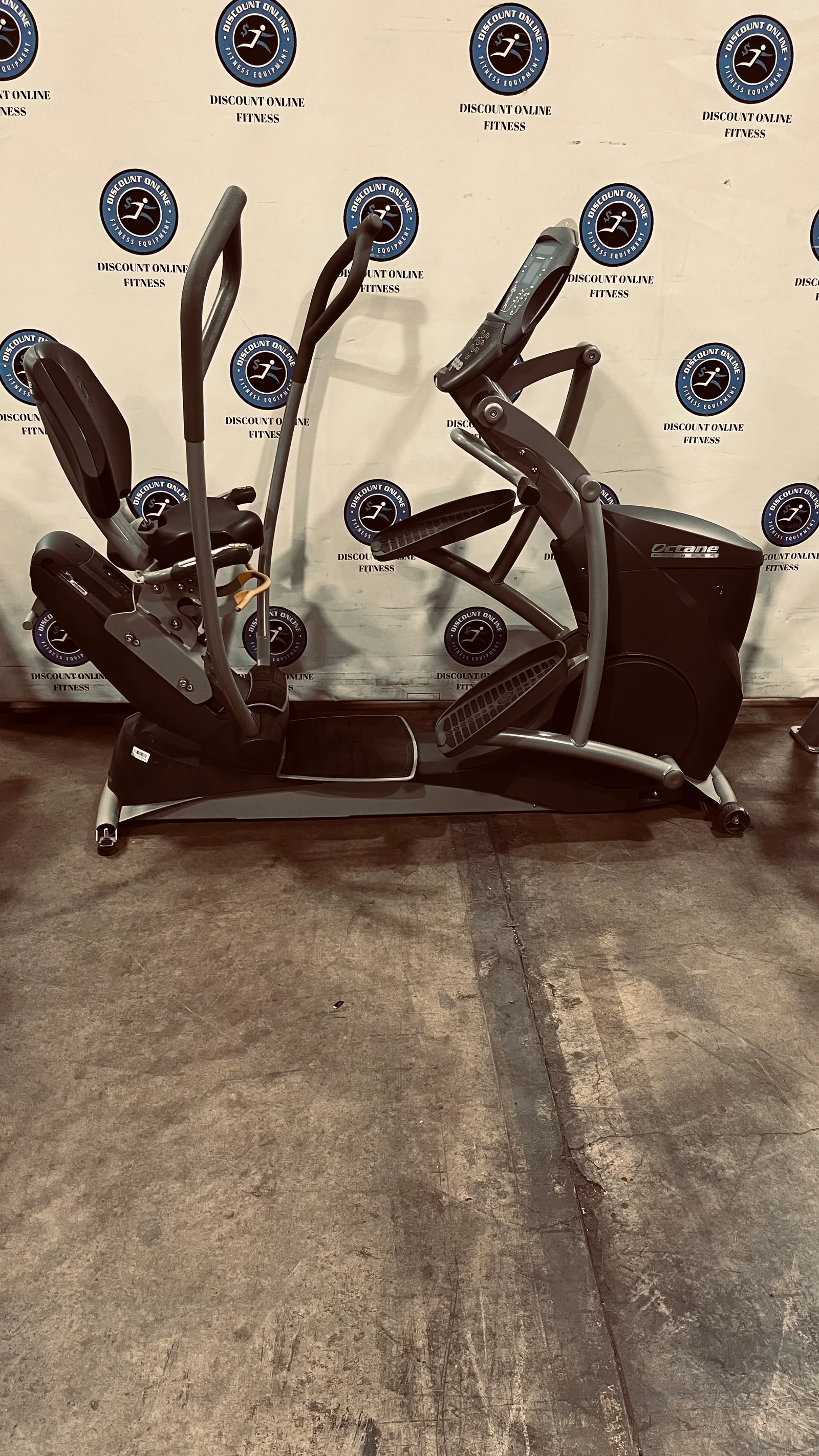 Octane XR6000 Recumbent Elliptical - U — photo 3
