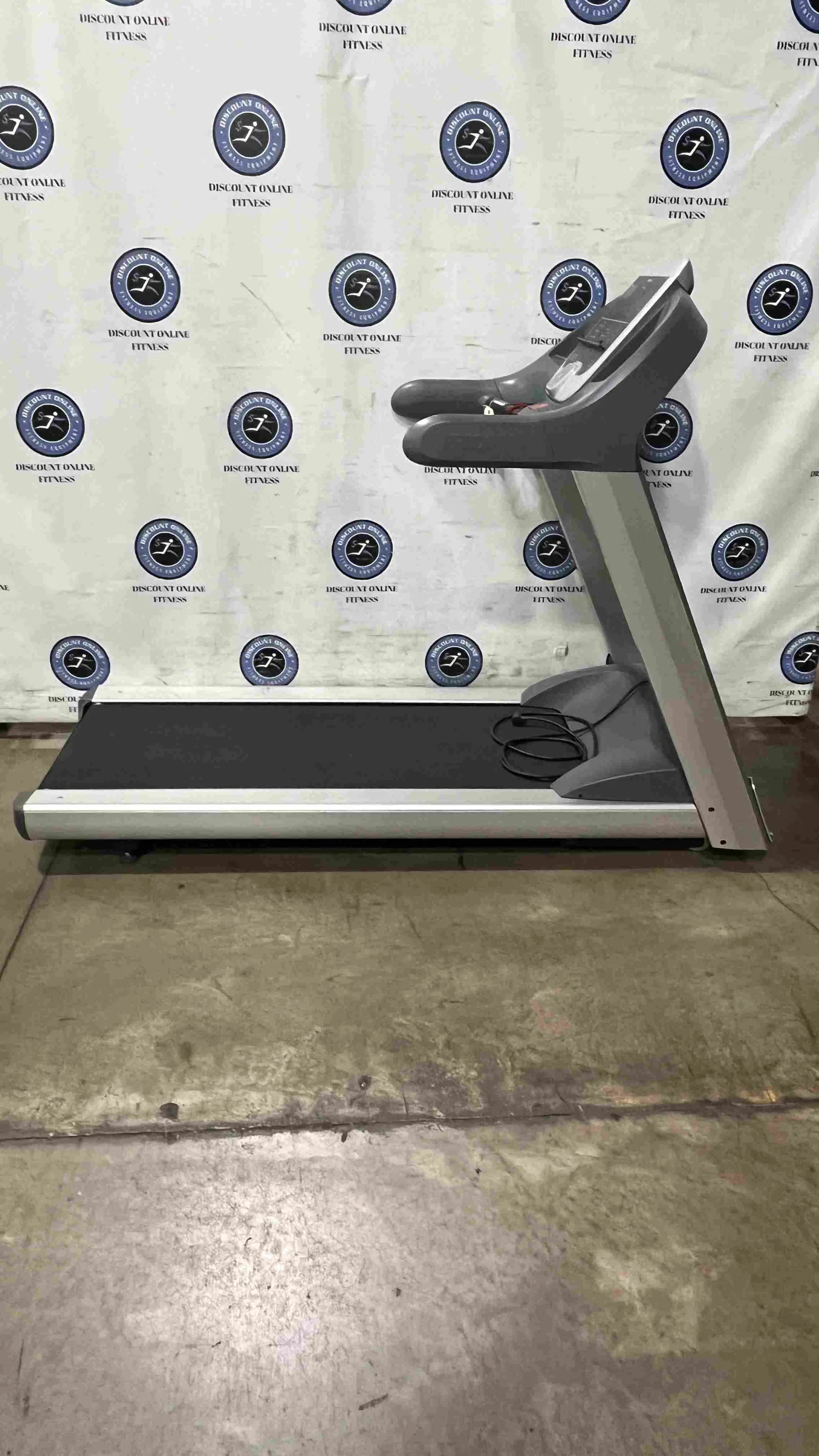 Precor 932i Experience Series Treadmill - U — photo 4