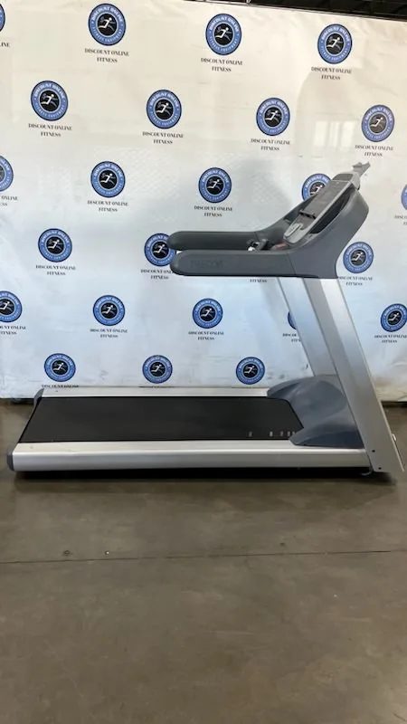Precor 946i Experience Series Treadmill-U — photo 3