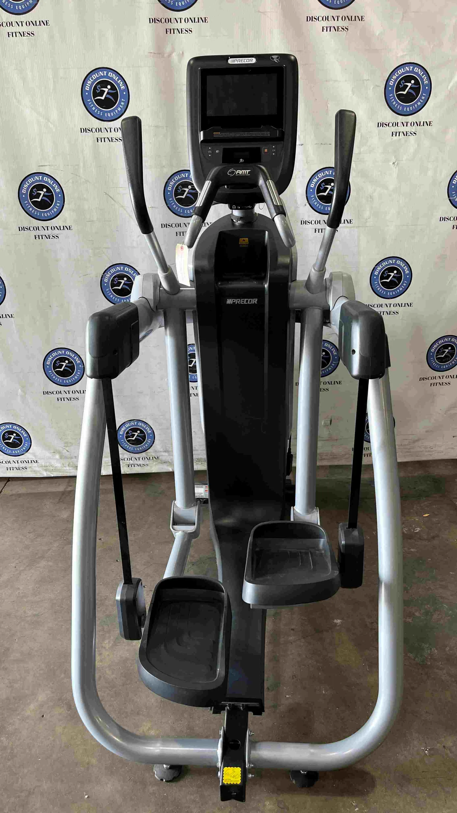 Precor AMT 783 Adaptive Motion Trainer w/P82 Console - U — photo 2