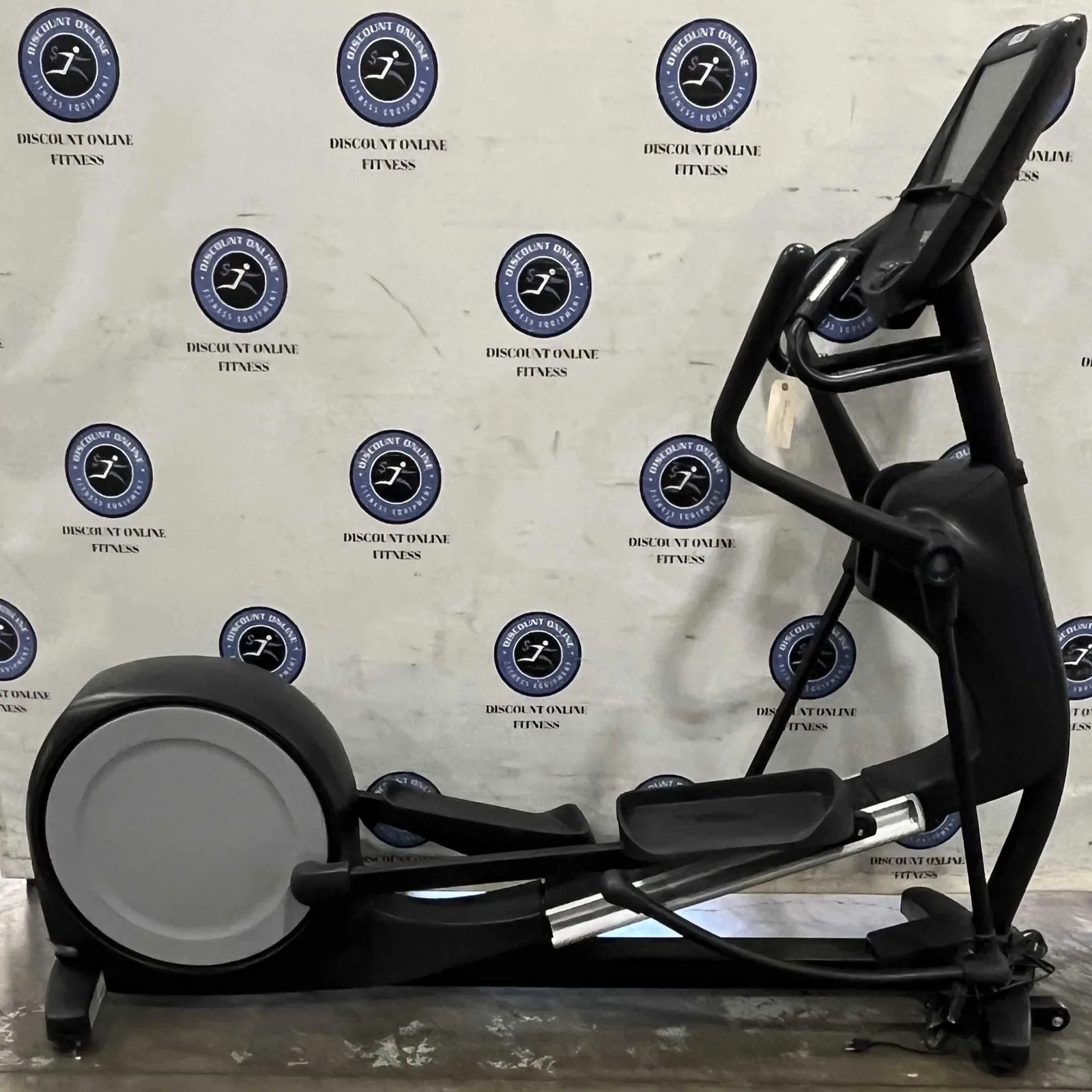 Precor EFX 781 Total Body Elliptical w/P82 Console - U — photo 4