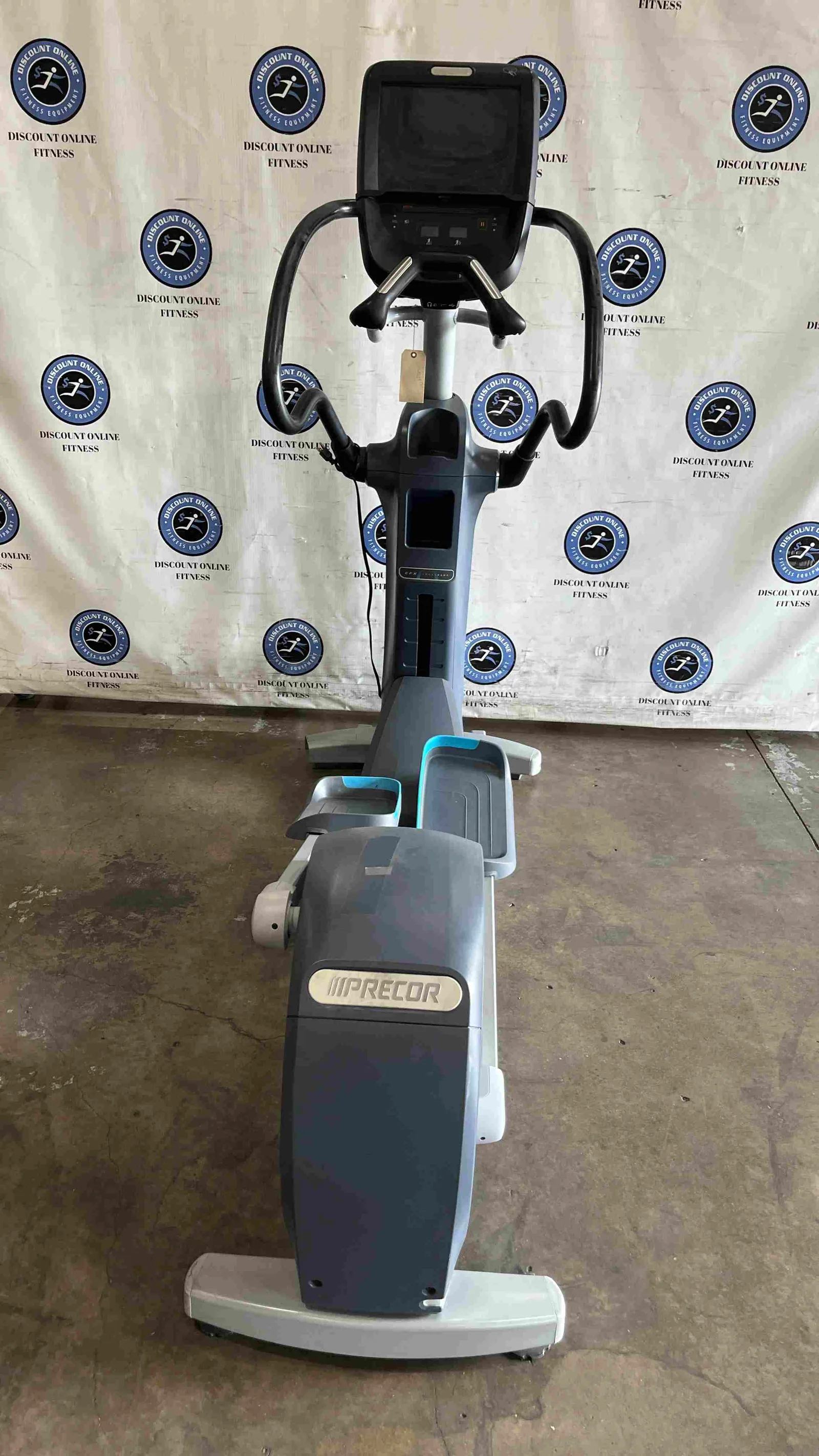 Precor EFX 883 Version 2 Lower Body Elliptical w/Converging Crossramp and P82 Console - U — photo 2