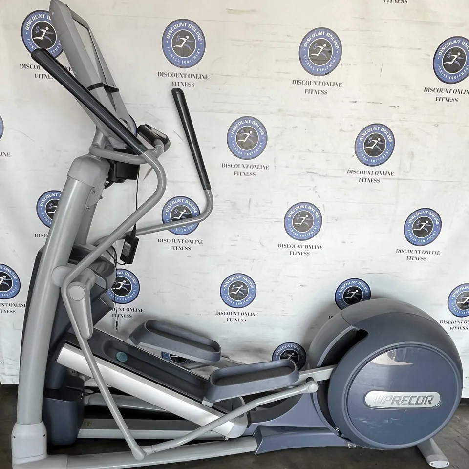 Precor EFX 885 Version 1 Total Body Elliptical w/P80 Console - U
