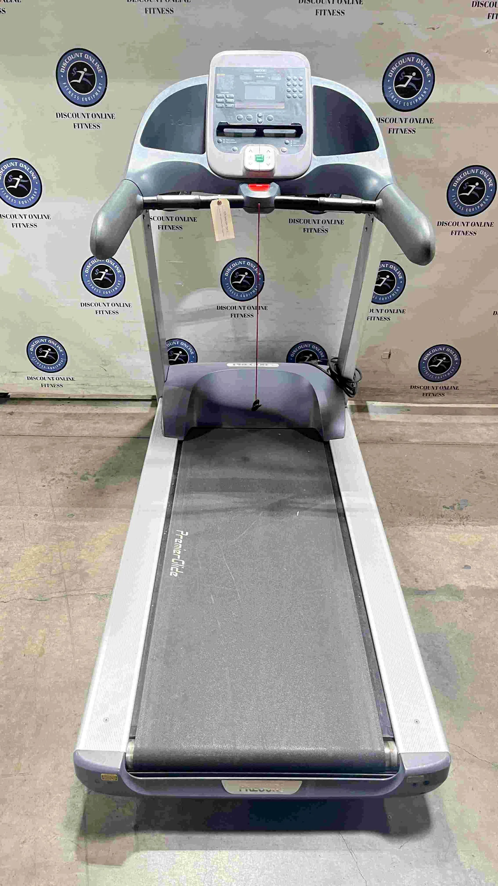 Precor TRM 731 Treadmill w/P30 console - U — photo 4