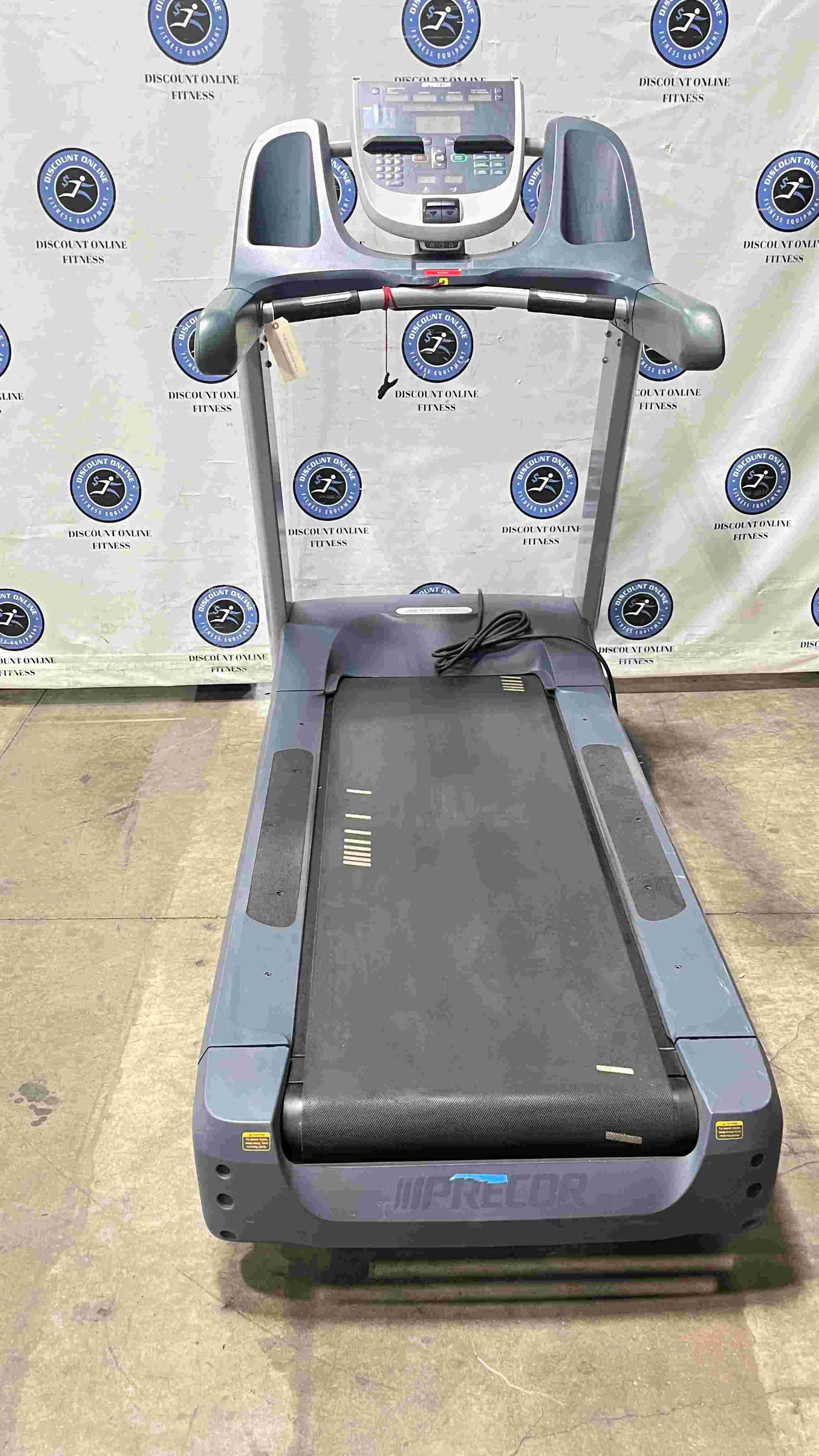 Precor TRM 833 Treadmill w/P30 Console - U — photo 4